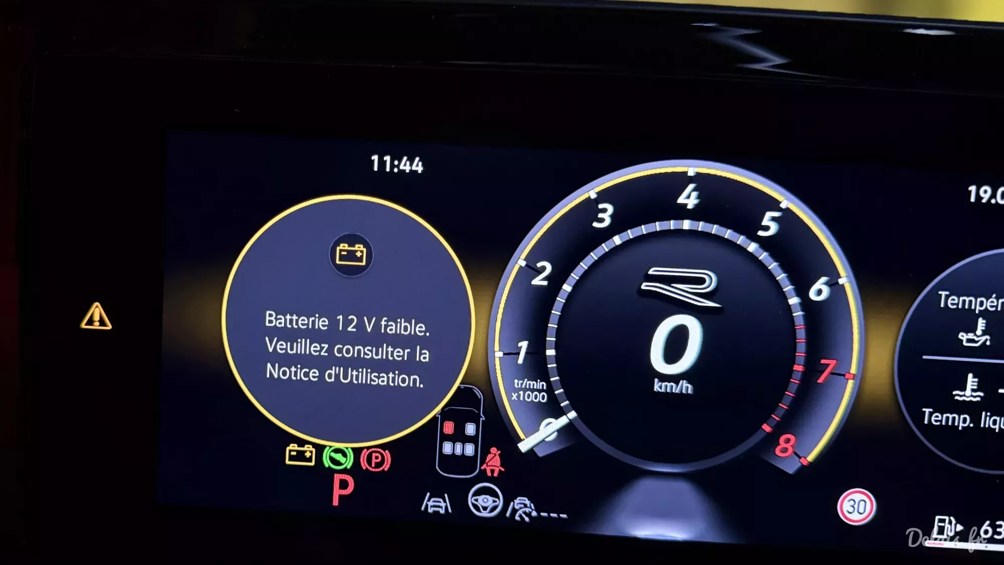Volkswagen T-Roc Jaune Canary R-Line