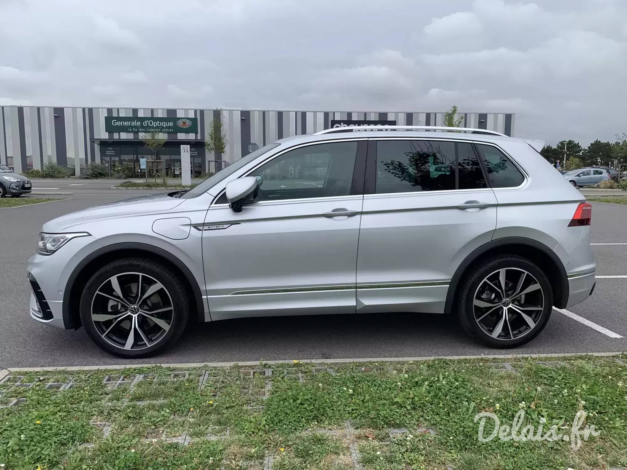 Volkswagen Tiguan Reflet d'Argent R-Line Exclusive