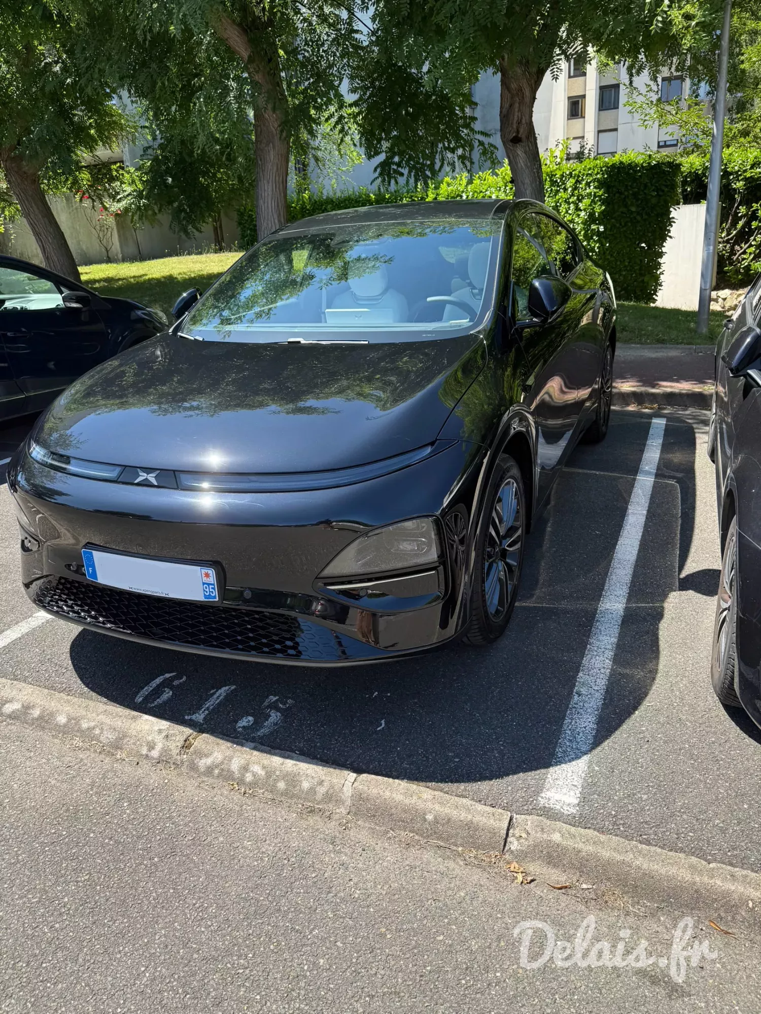 Xpeng G6 Midnight Black G6