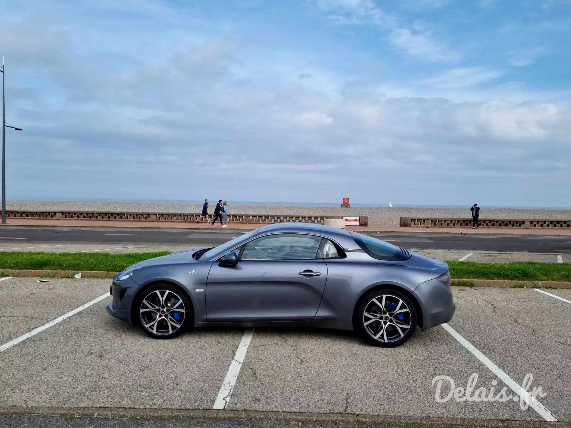 Alpine A110 Gris Tonnerre Base