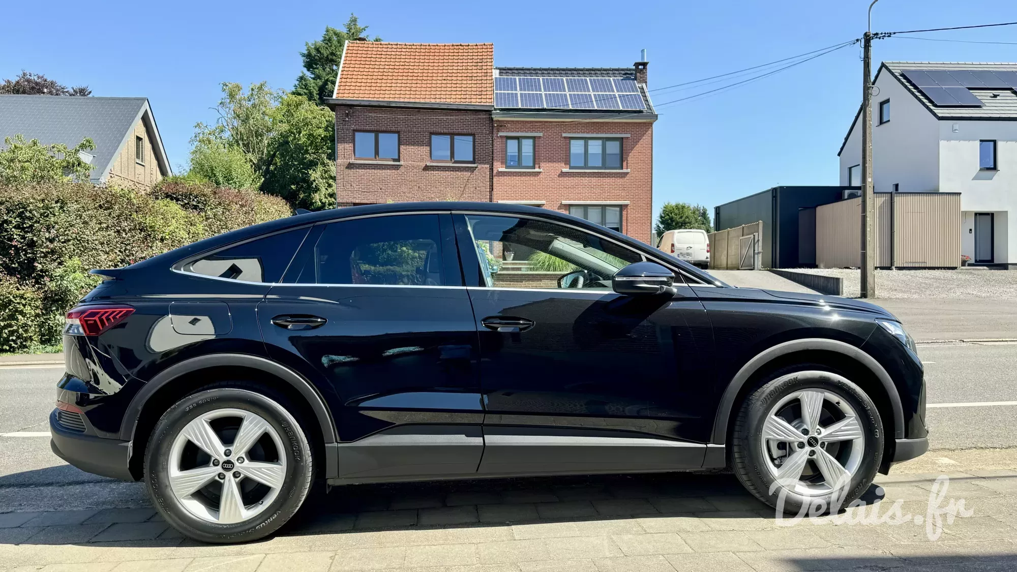 Audi Q4 e-tron Noir Mythic Business Executive
