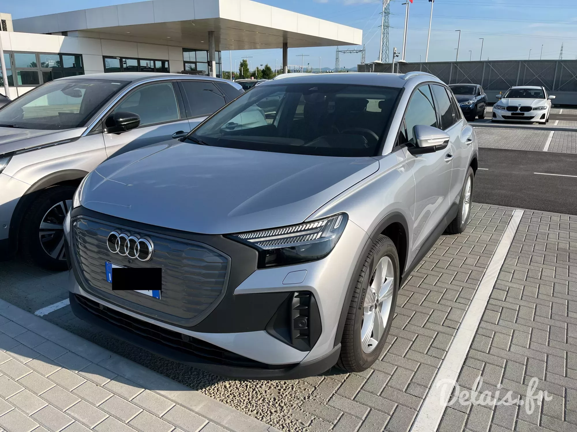 Audi Q4 e-tron Argent Fleuret Executive