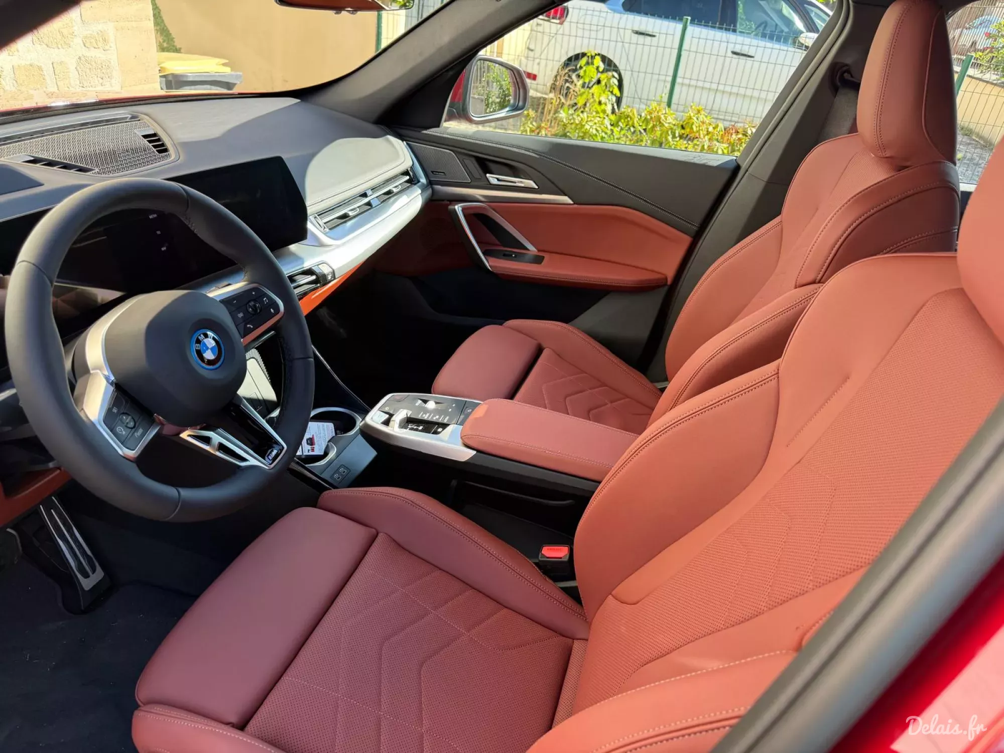 BMW iX1 Fire Red M Sport