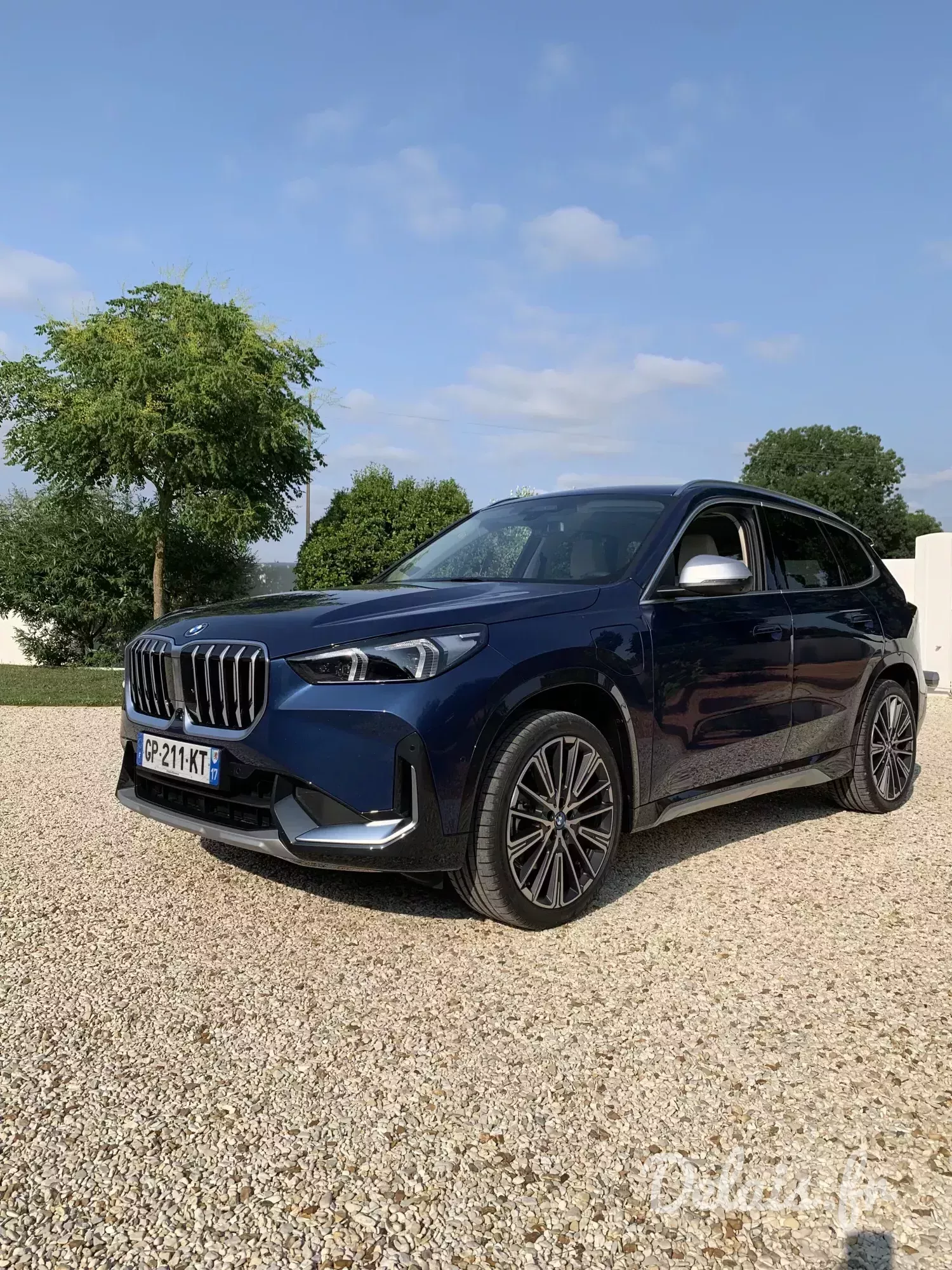 BMW X1 Phytonicblau xLine