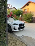 BMW X1 Alpinweiss M Sport de Socketring