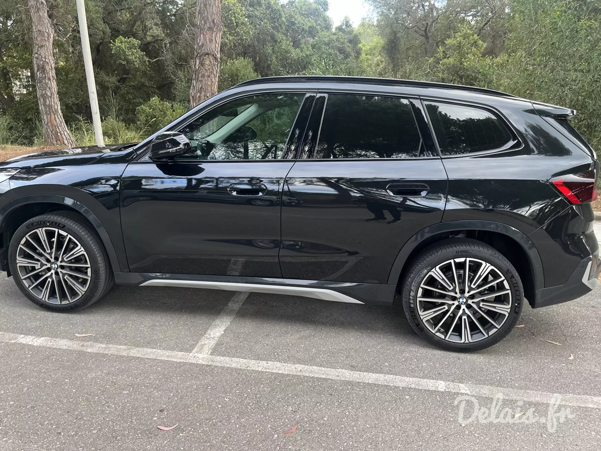 BMW X1 Saphirschwarz xLine