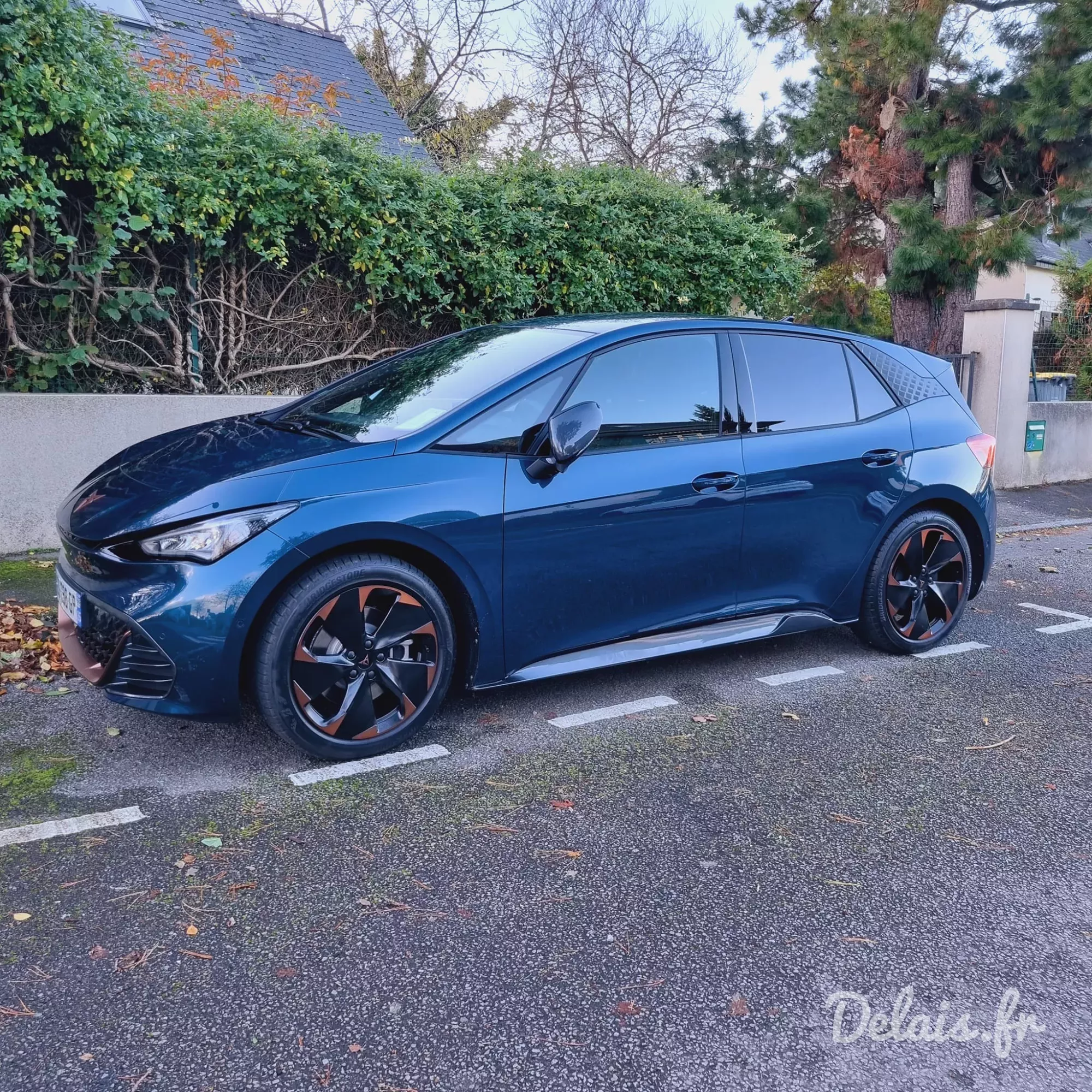 Cupra Born Bleu Aurore VZ