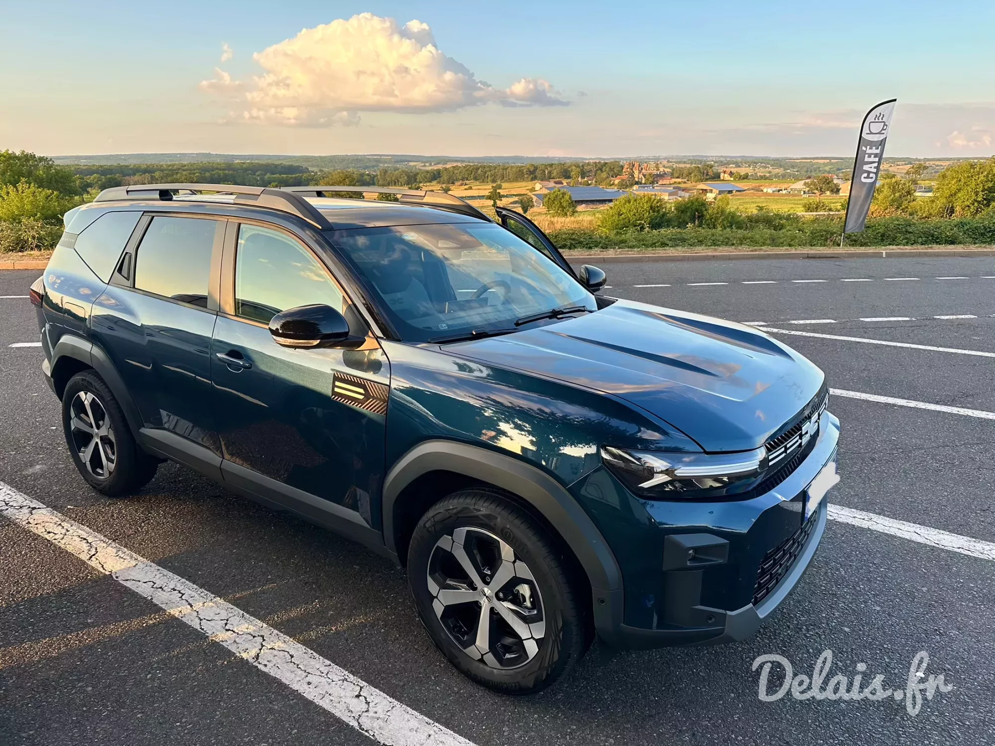 Dacia Bigster Bleu Indigo Journey