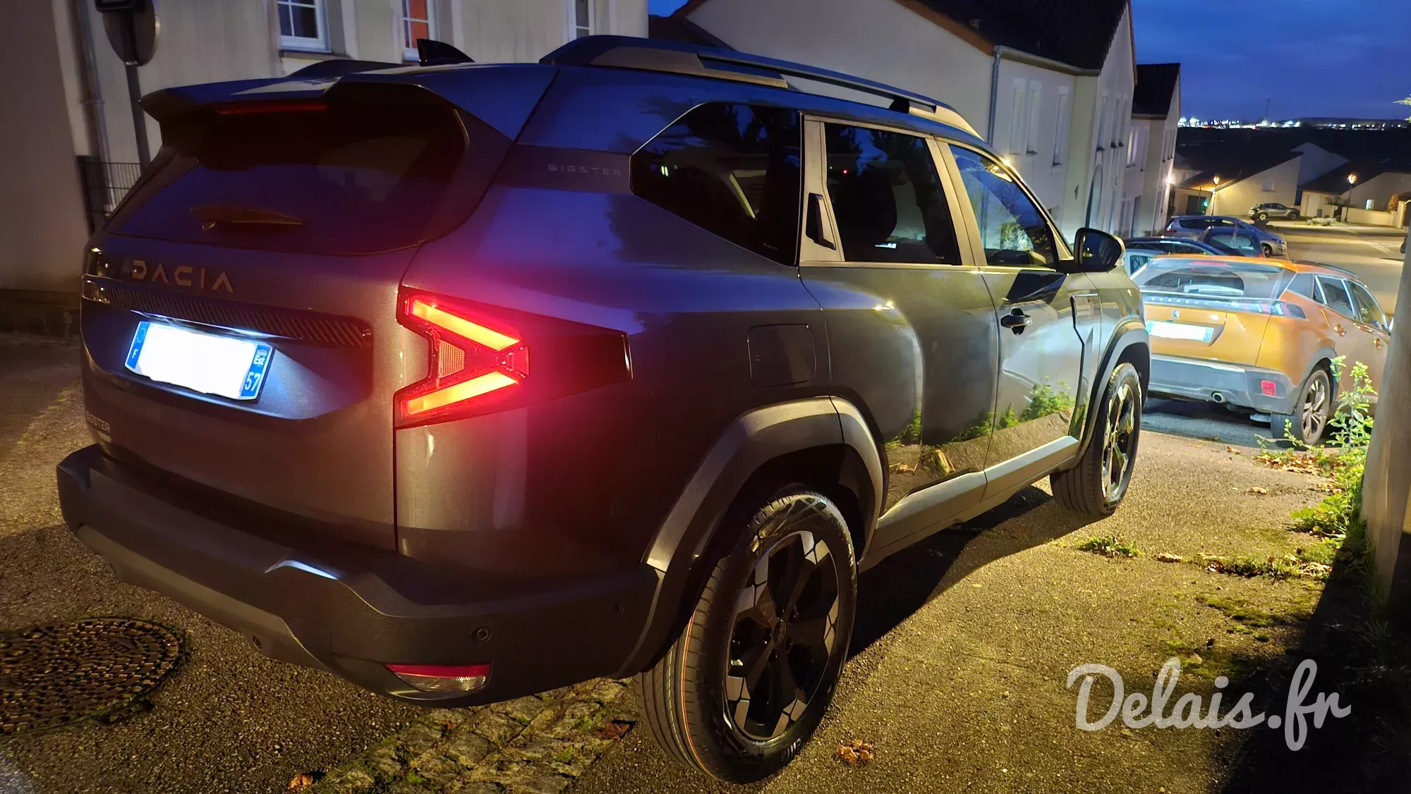 Dacia Bigster Vert Cèdre Extreme