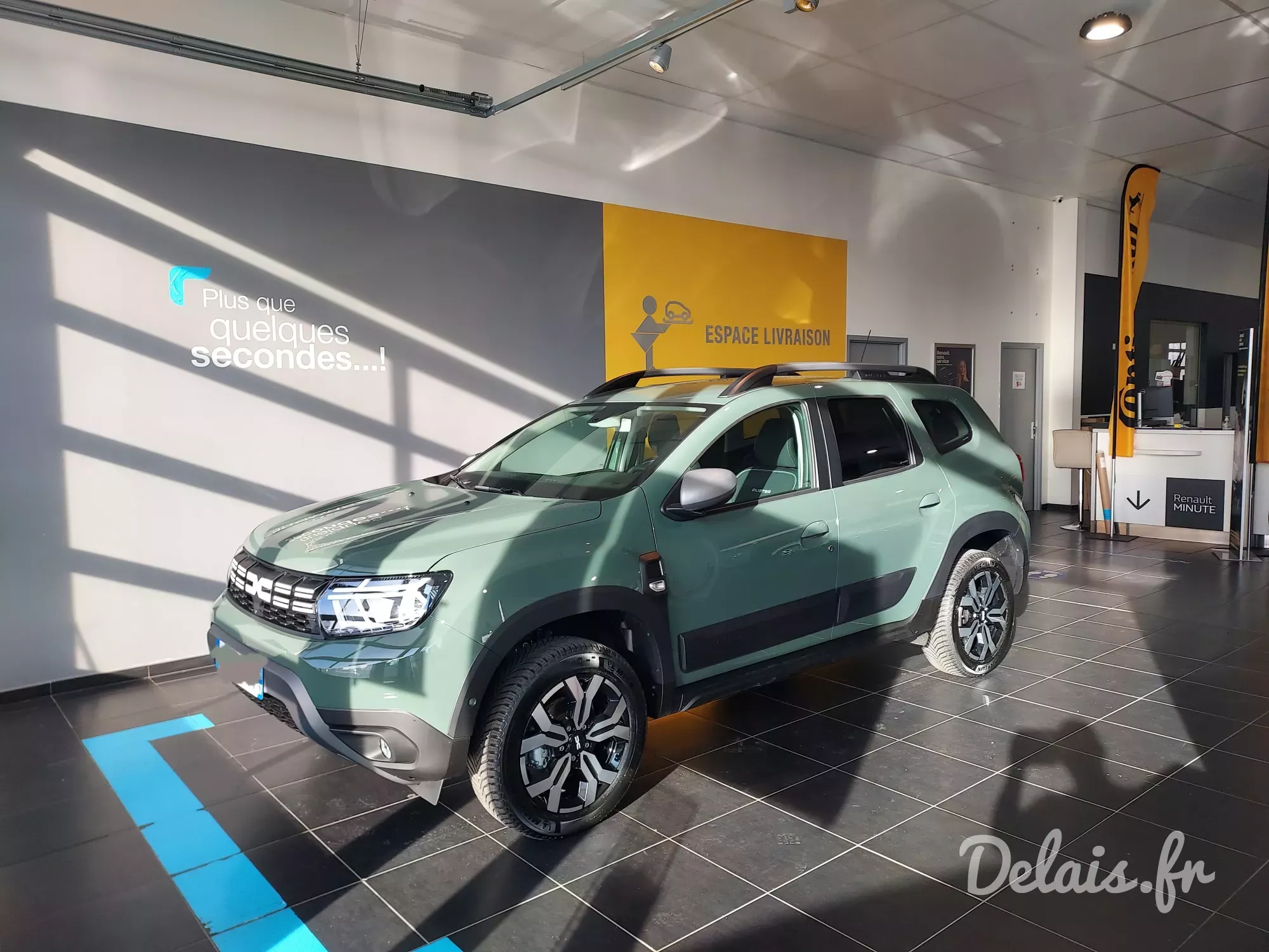 Dacia Duster Kaki Lichen Journey +
