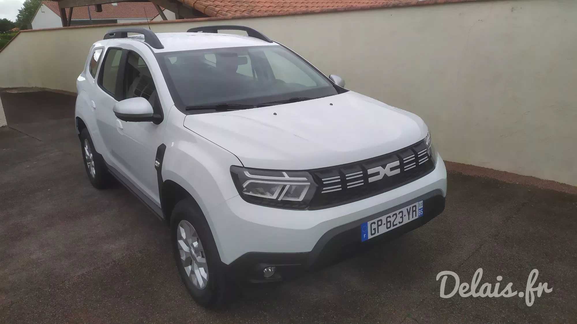 Dacia Duster Blanc Glacier Expression