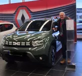 Dacia Duster Kaki Lichen Extreme de Petrus