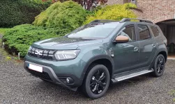 Dacia Duster Vert Cèdre Extreme de Geoff