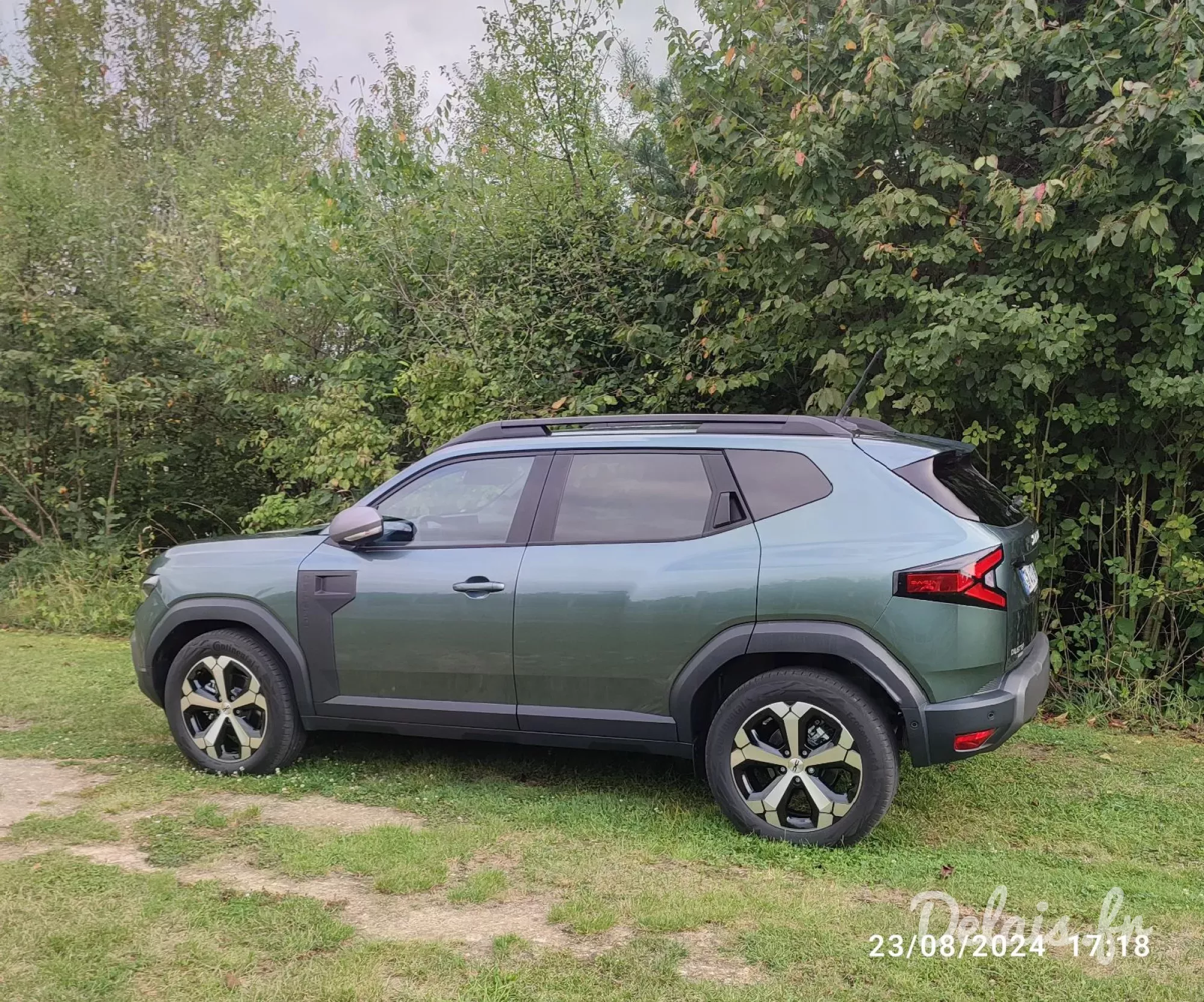 Dacia Duster Vert Cèdre Journey