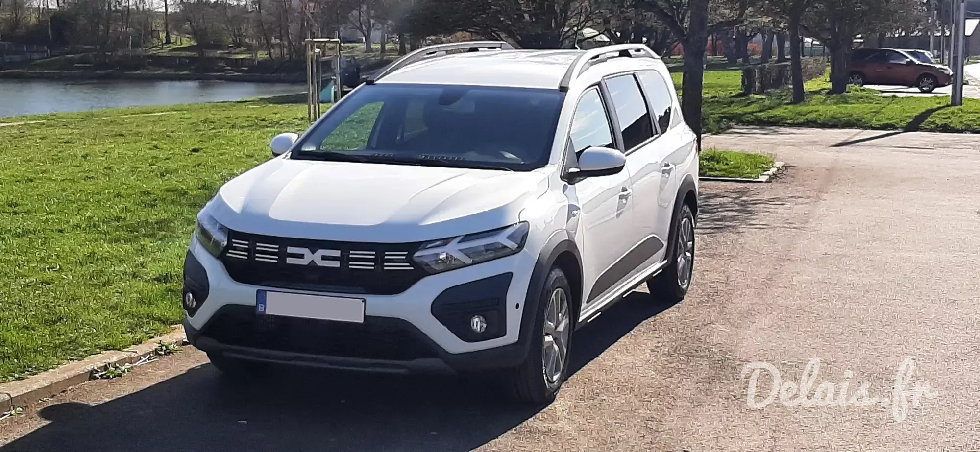 Dacia Jogger Blanc Glacier Expression 5 Places