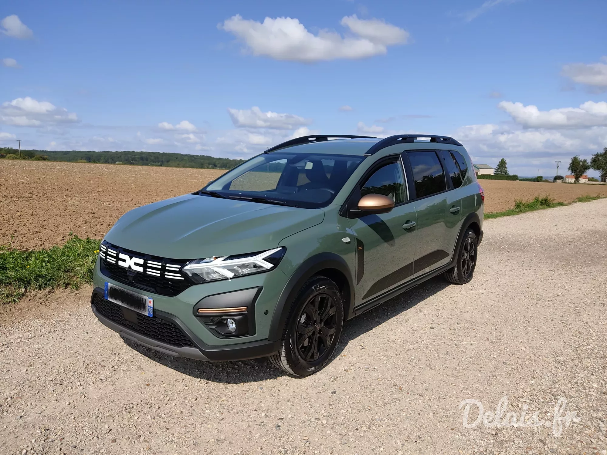 Dacia Jogger Kaki Lichen Extreme+ 7 Places