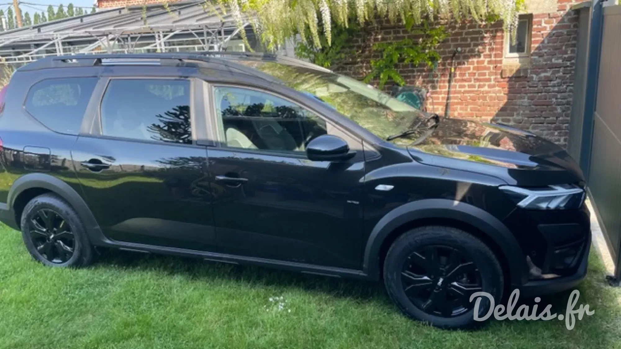 Dacia Jogger Noir Nacré Extreme+ 5 Places