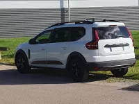 Dacia Jogger Blanc Glacier Extreme 7 Places de tchavolo