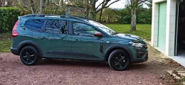 Dacia Jogger Kaki Lichen Extreme 5 Places de Mikenine11