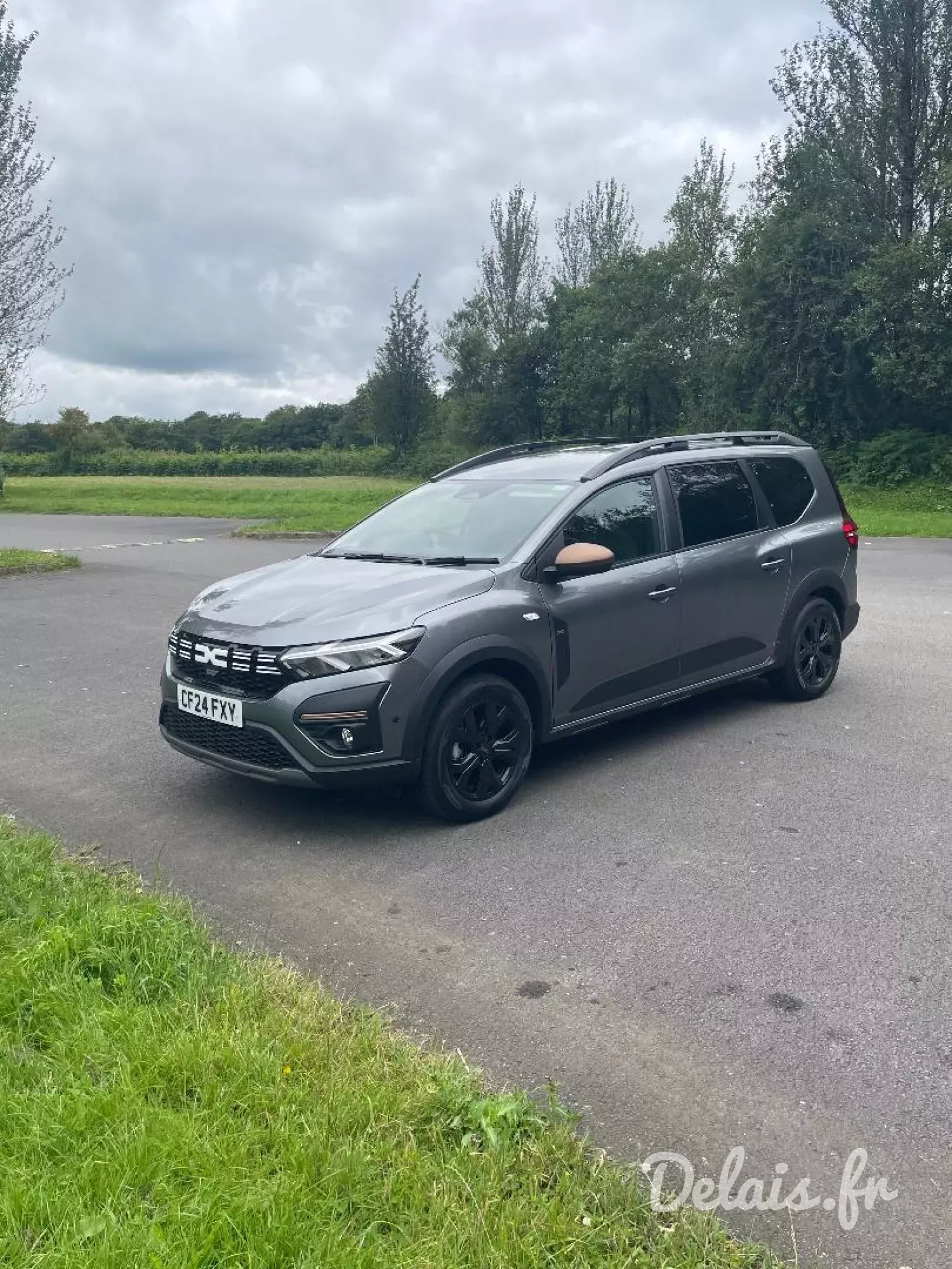 Dacia Jogger Gris Schiste Extreme+ 7 Places