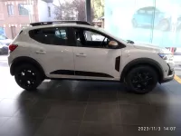 Dacia Sandero Blanc Glacier Stepway Extreme de Bouba