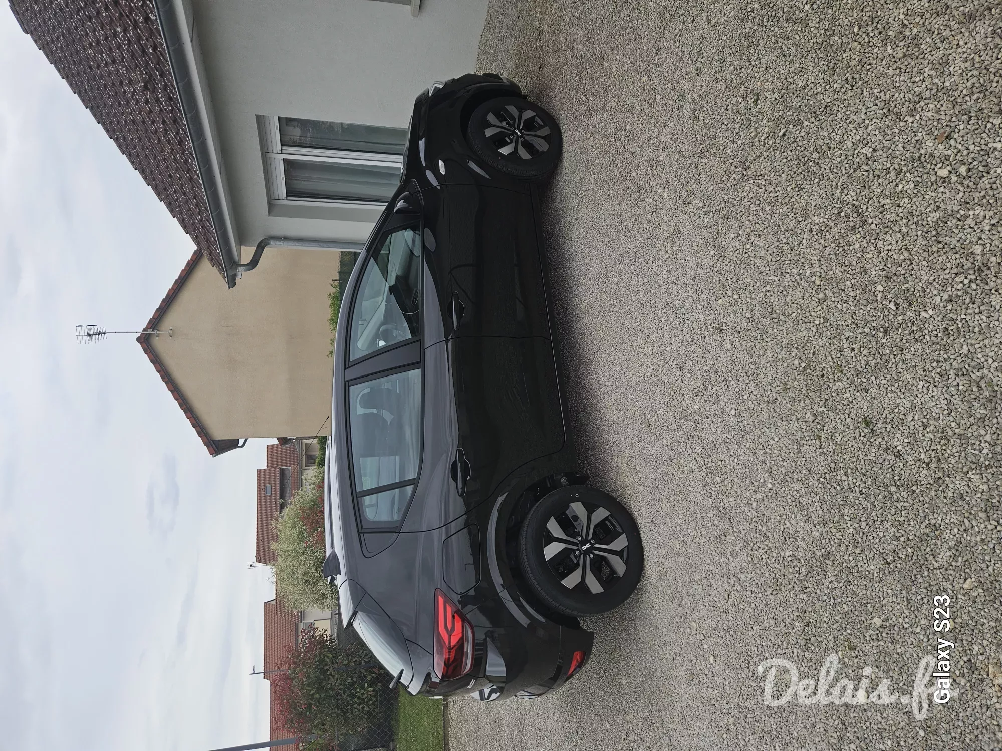 Dacia Sandero Noir Nacré Journey