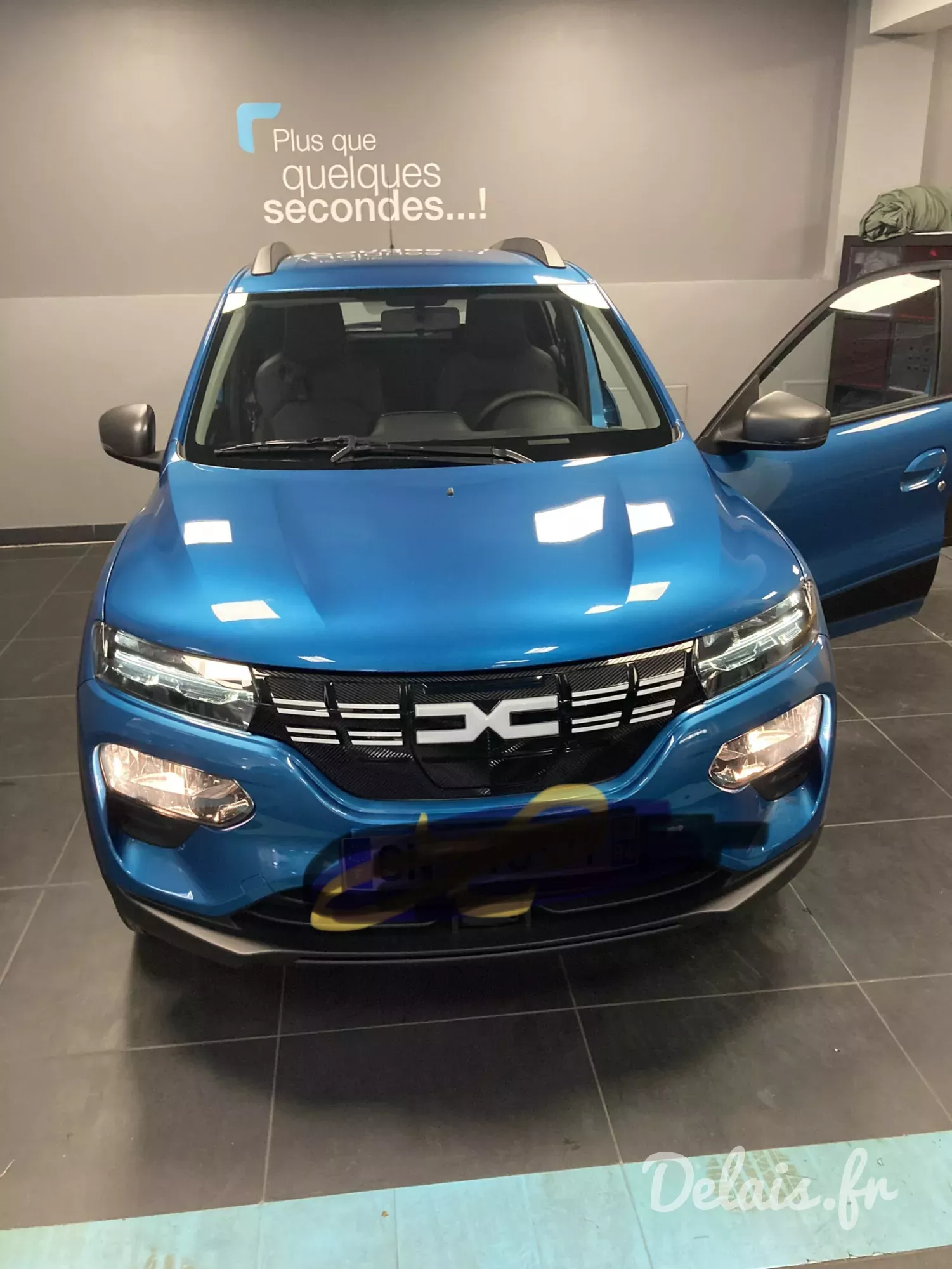 Dacia Spring Bleu Cenote Expression