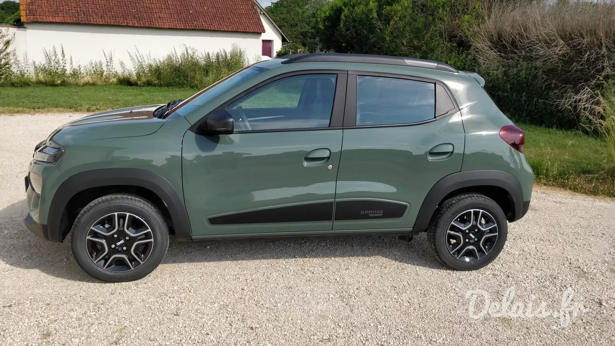 Dacia Spring Kaki Lichen Confort