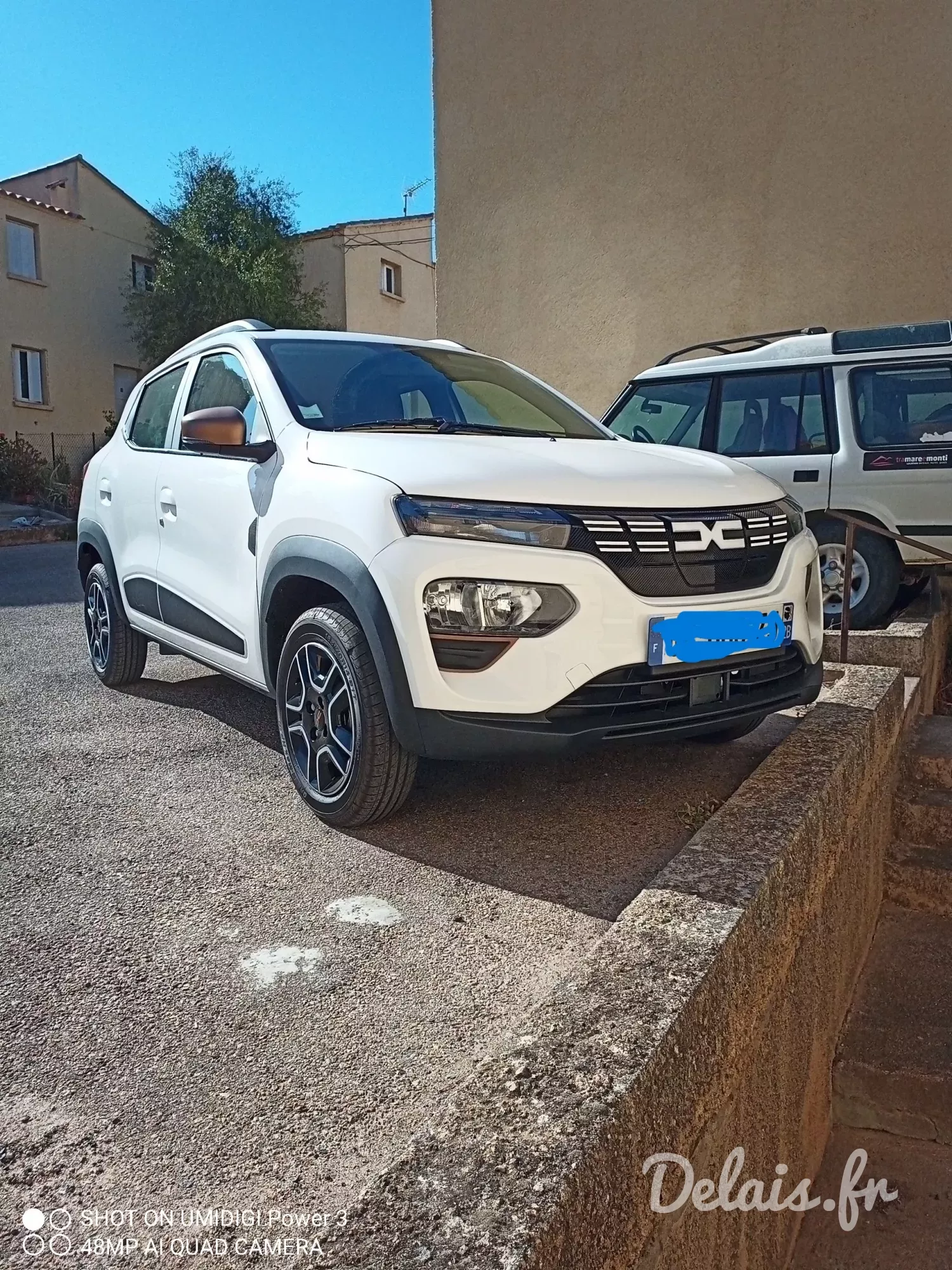 Dacia Spring Blanc Kaolin Extreme