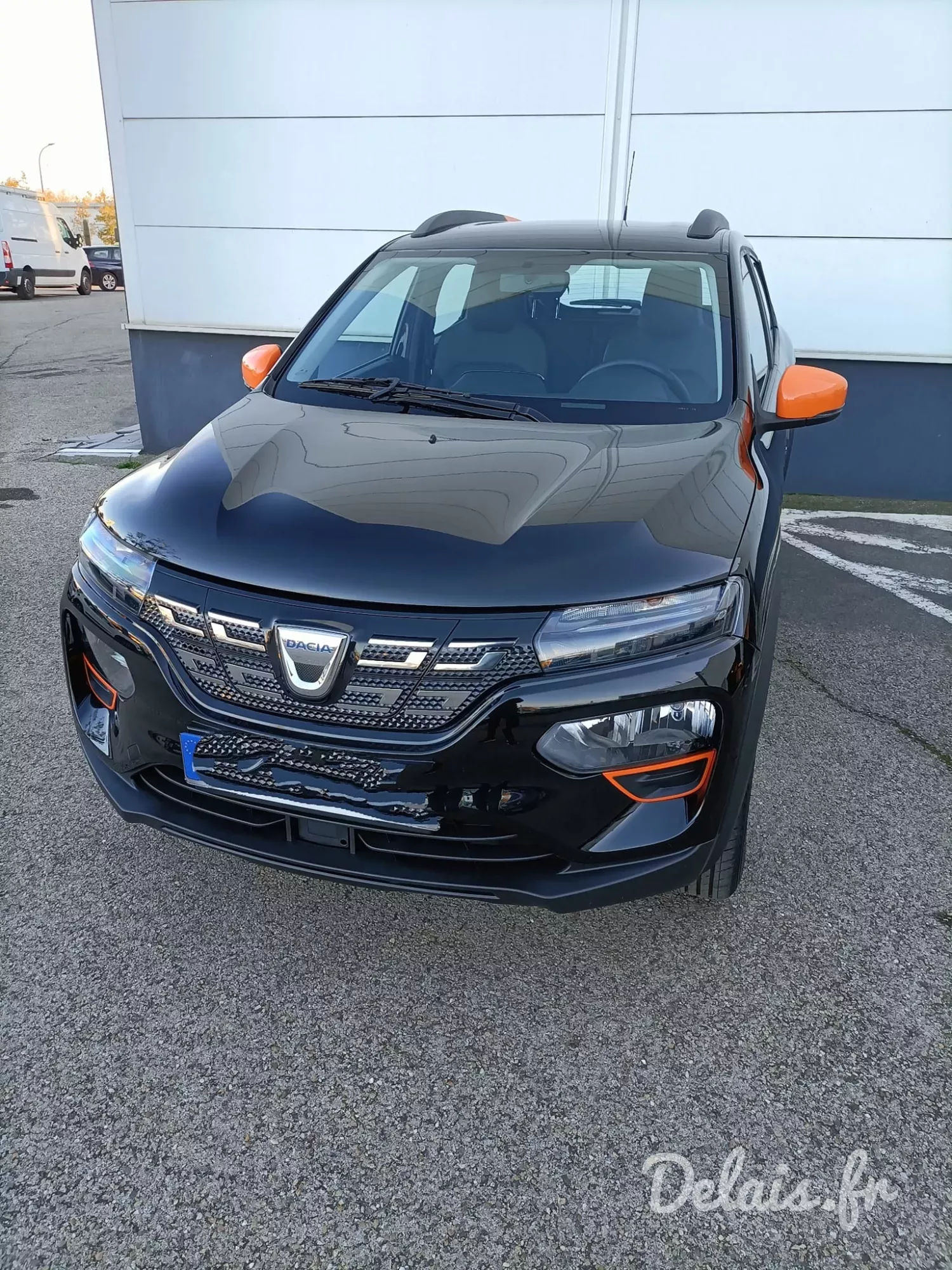 Dacia Spring Noir Magma Confort Plus