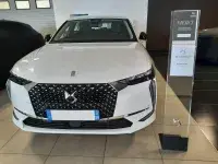 DS 4 Blanc Nacré Trocadero de gege06