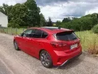 Ford Focus Rouge Lucid ST-Line X de Adrien