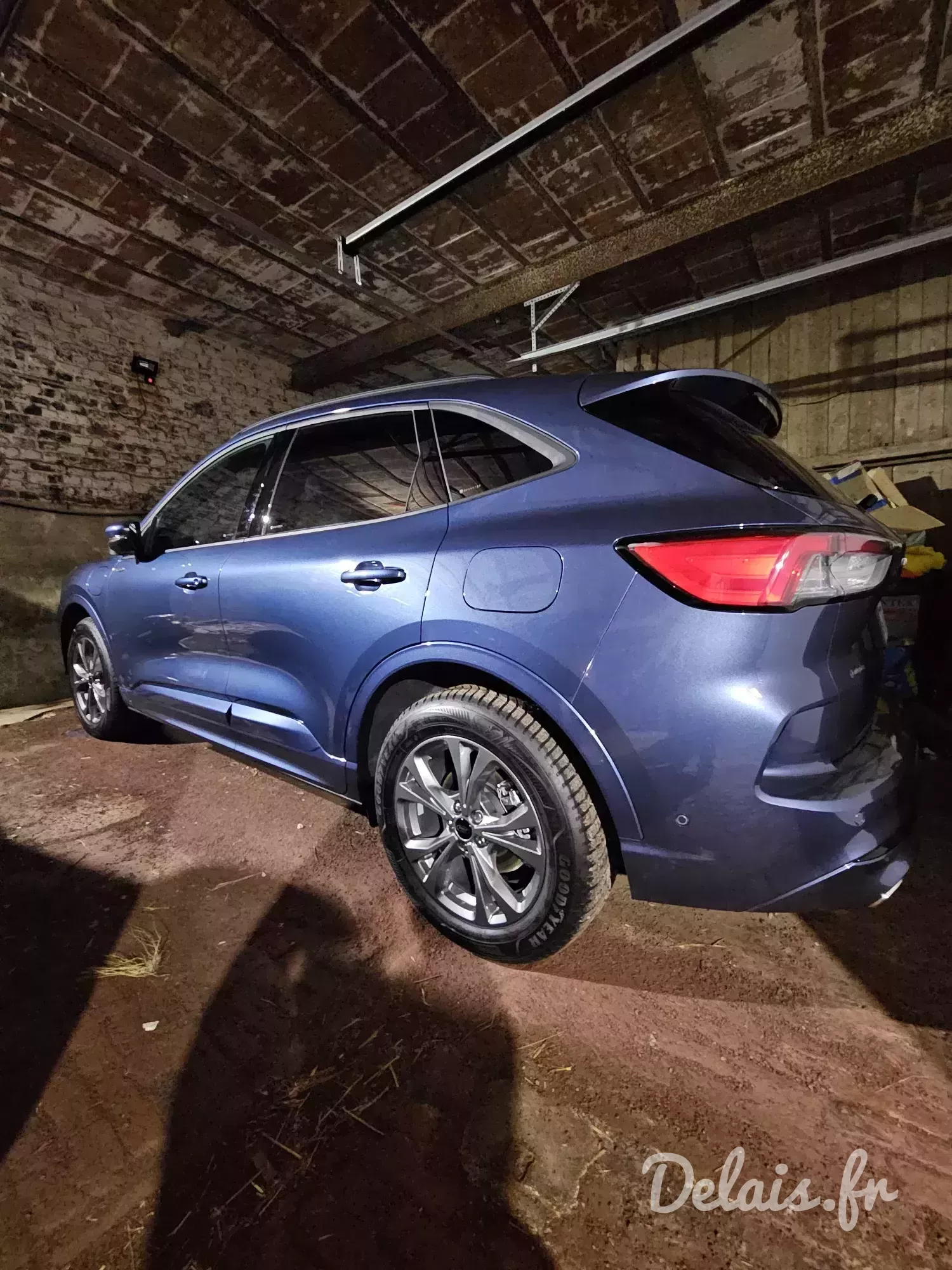 Ford Kuga Bleu Azur ST-Line X