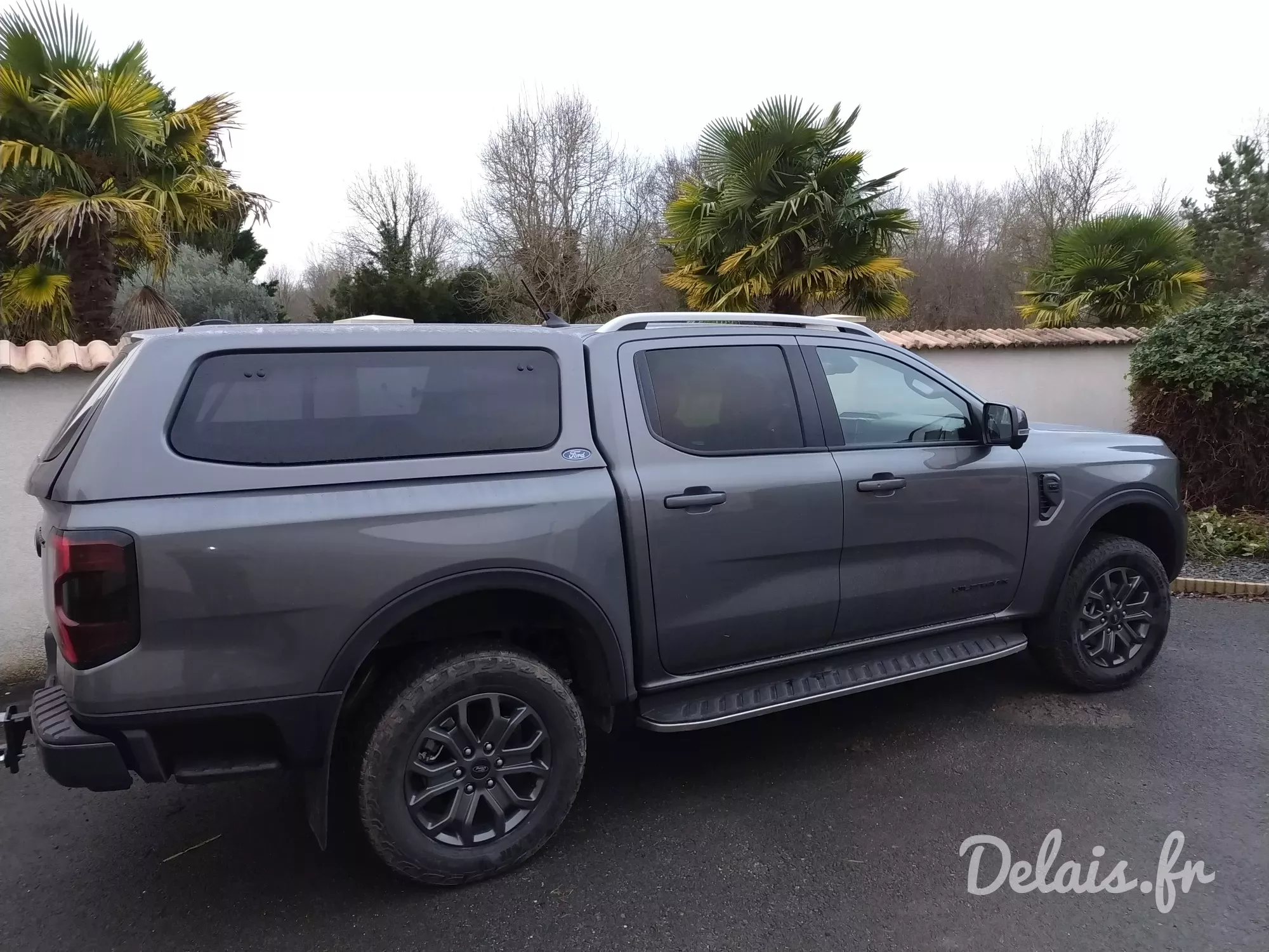 Ford Ranger Gris Carbone Double Cabine Wildtrak