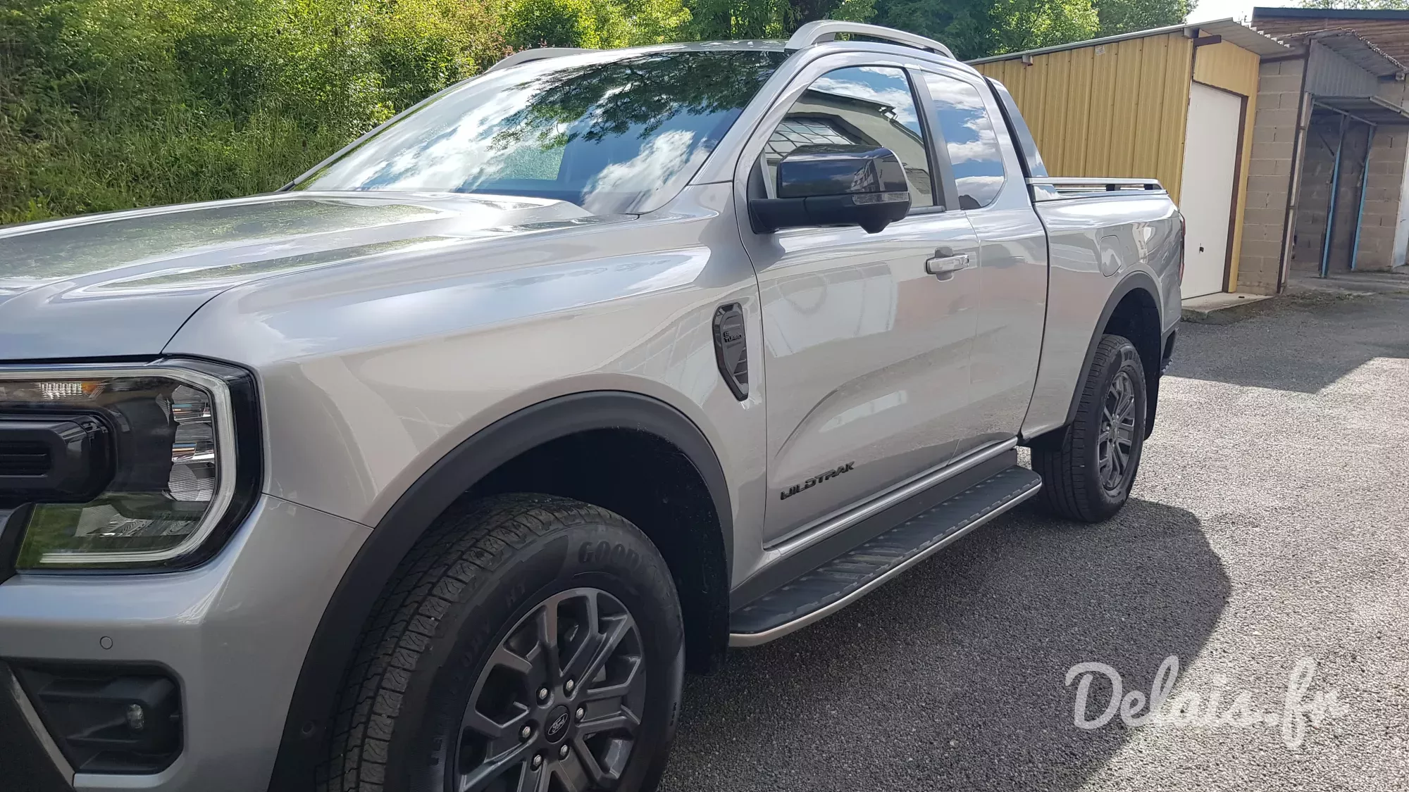 Ford Ranger Gris Lunaire Super Cab Wildtrak