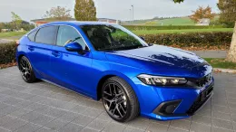 Honda Civic Bleu Cristallin Premium Advance de Aducel