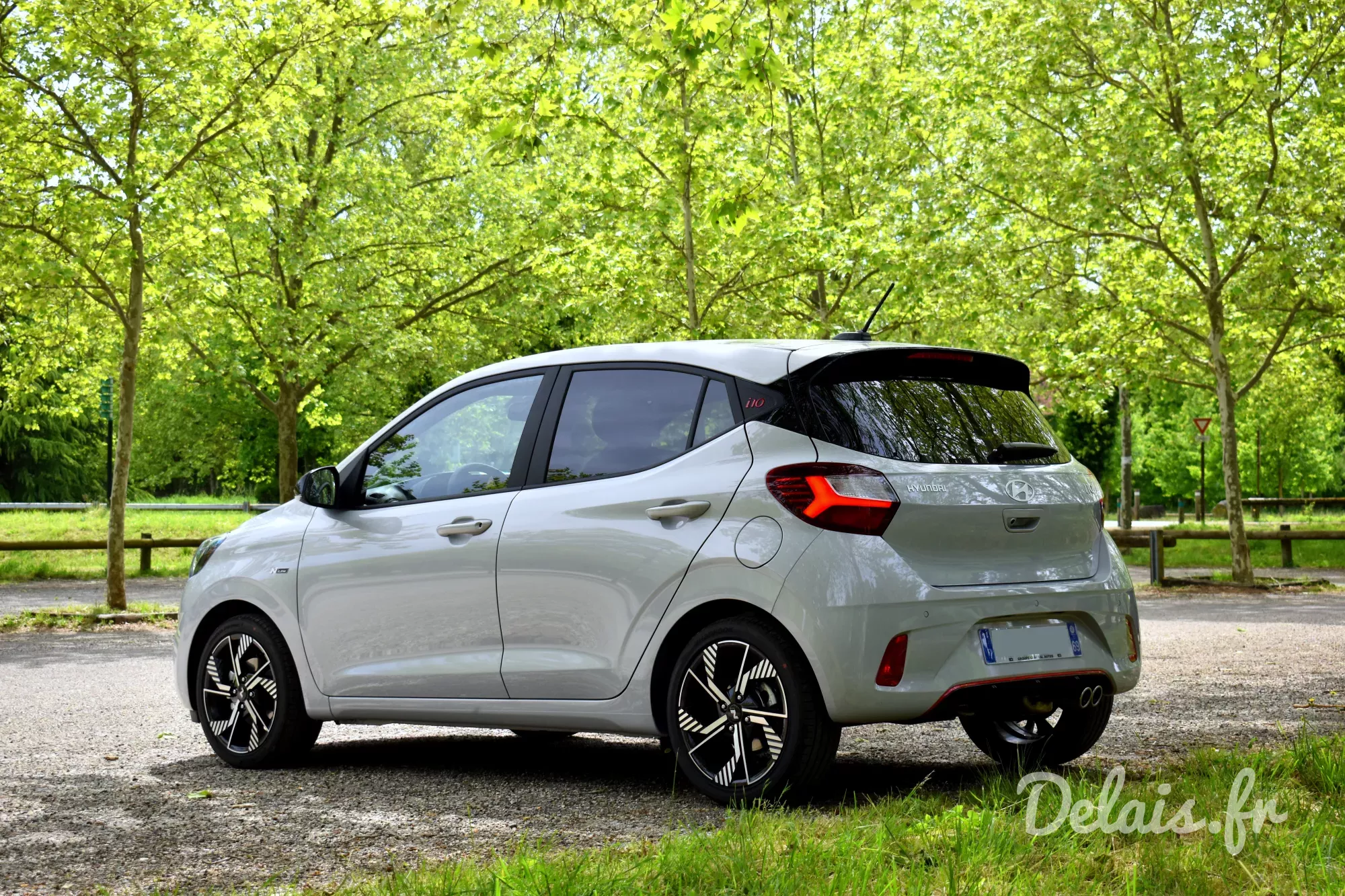 Hyundai i10 Lumen Gray N Line
