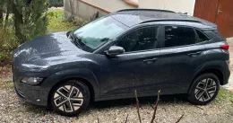 Hyundai Kona Shimmering Silver Intuitive de RTMK@66