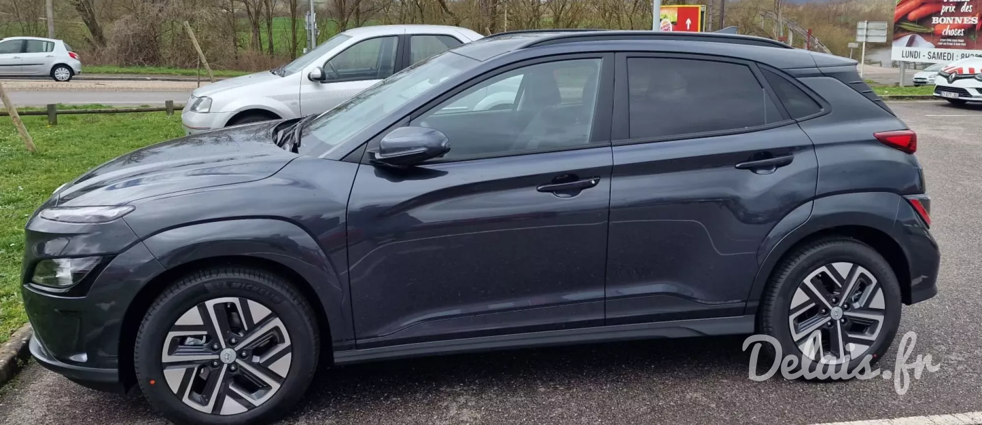 Hyundai Kona Dark Knight Creative