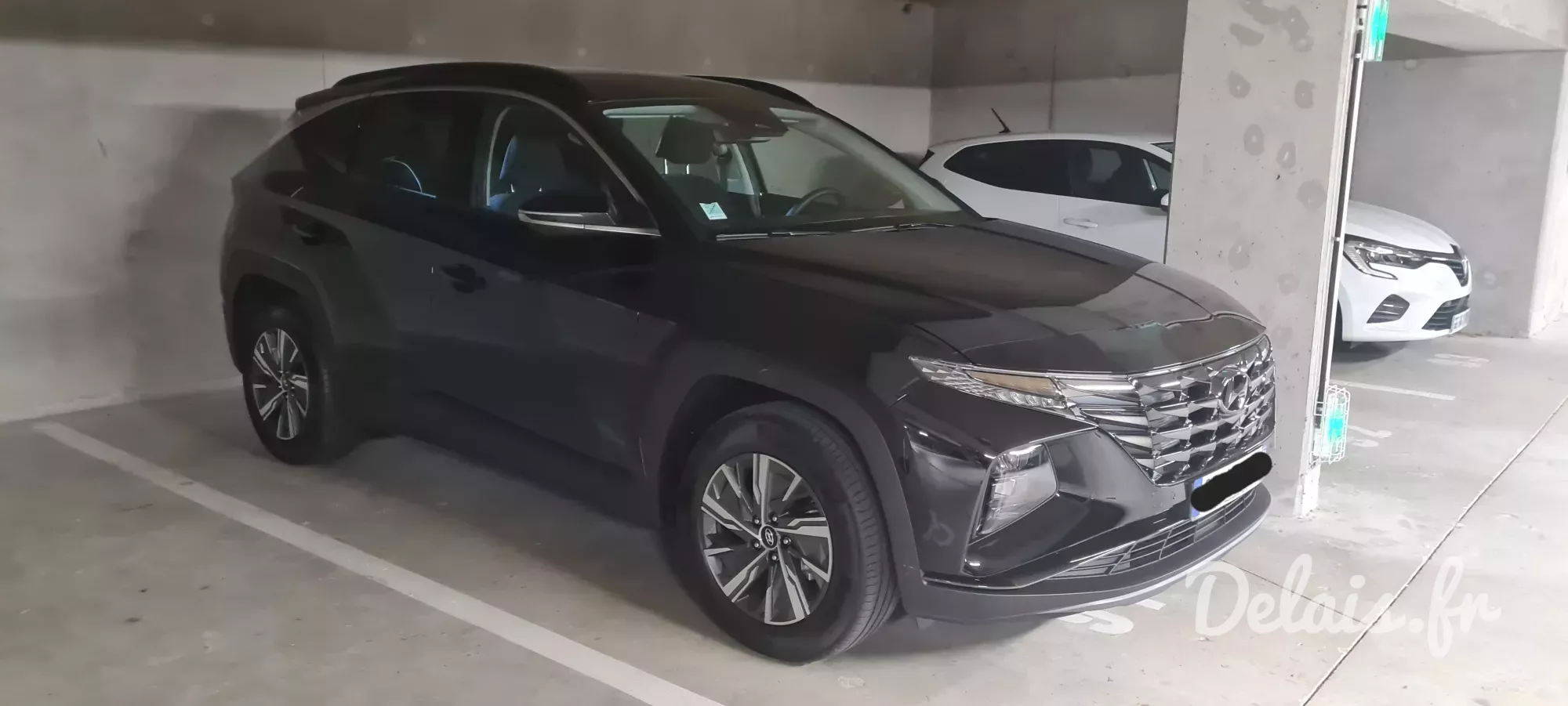 Hyundai Tucson Phantom Black Creative