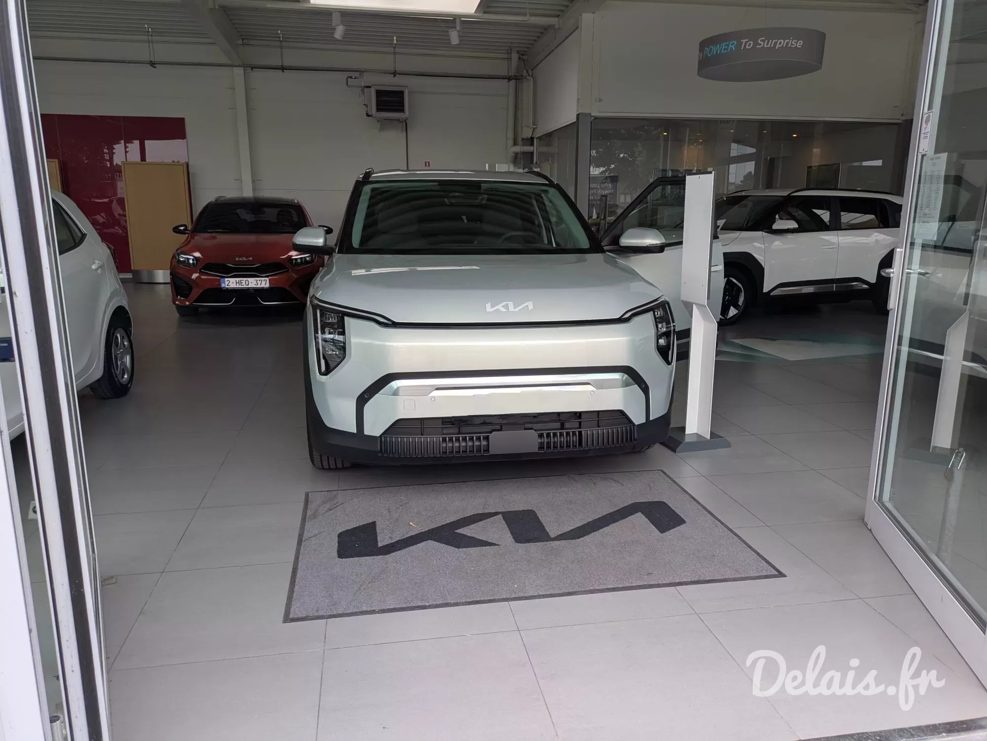 Kia EV3 Gris Ivoire Earth