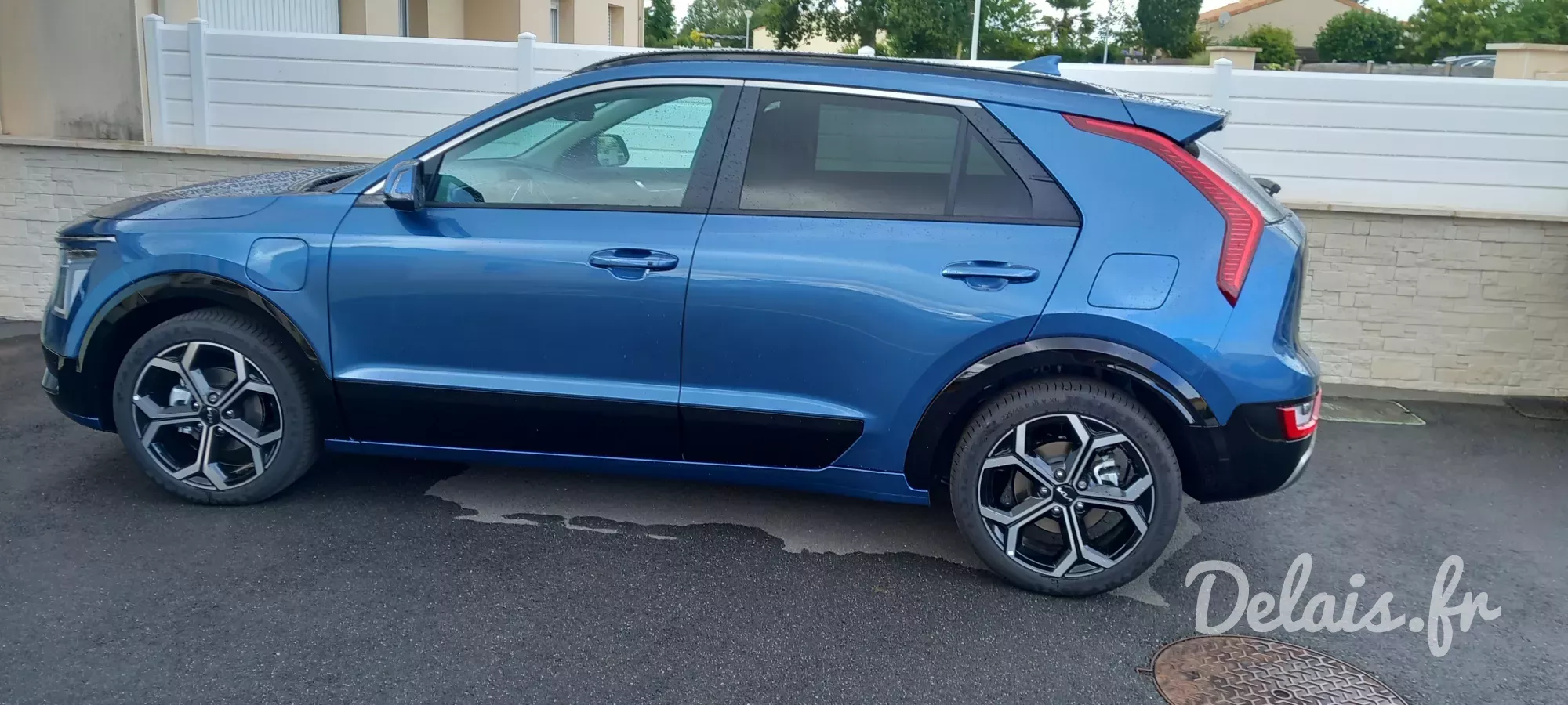 Kia Niro Bleu Minéral Premium