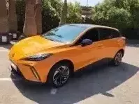 MG 4 Fizzy Orange Luxury de titi30210