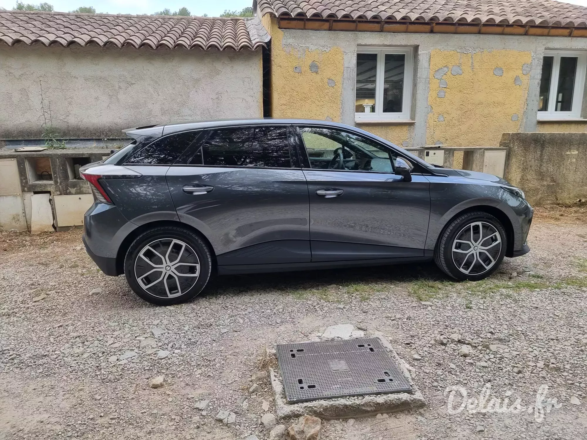 MG4 Andes Grey Luxury