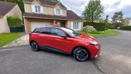 MG 4 Diamond Red Luxury de nikopop