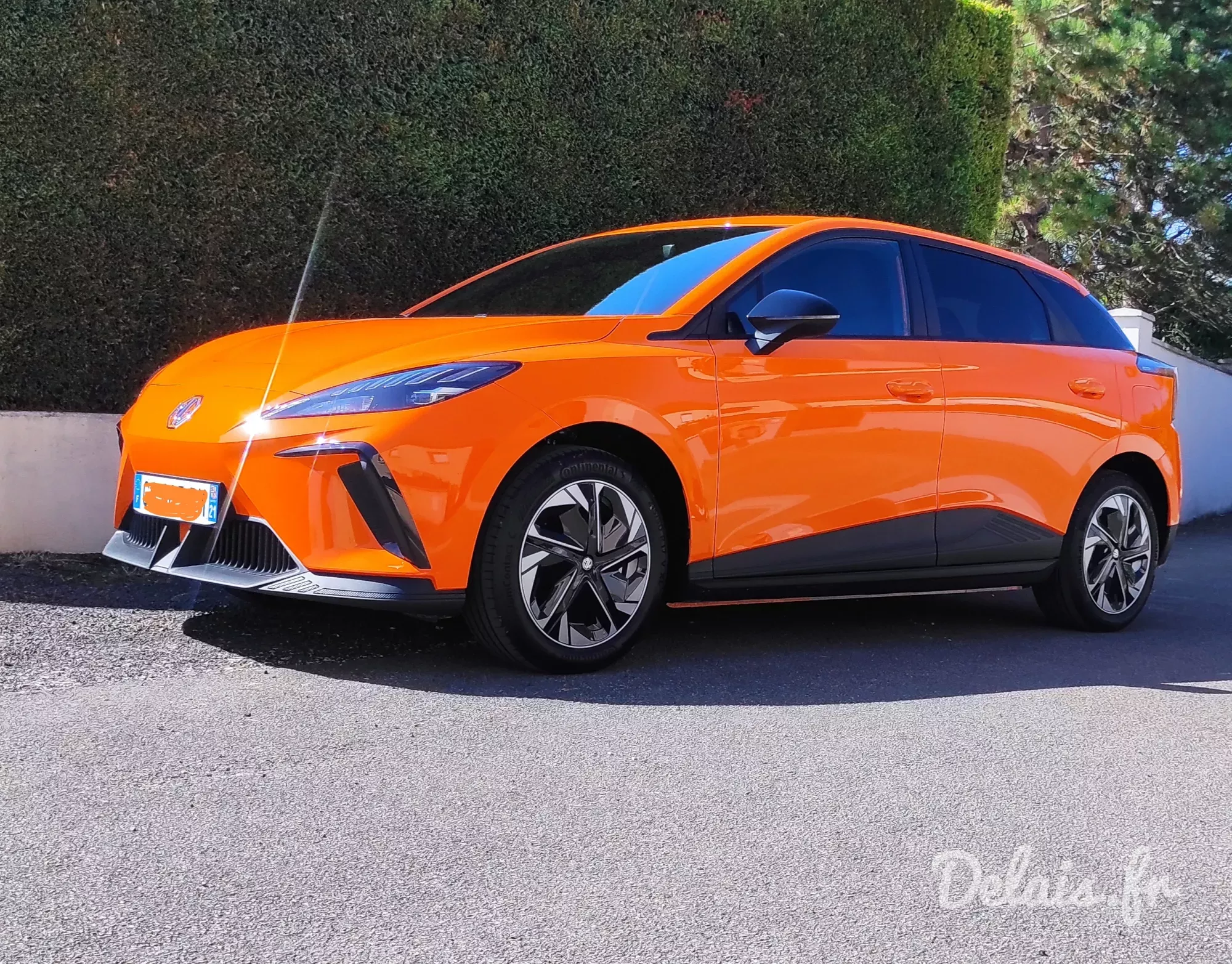 MG4 Fizzy Orange Comfort