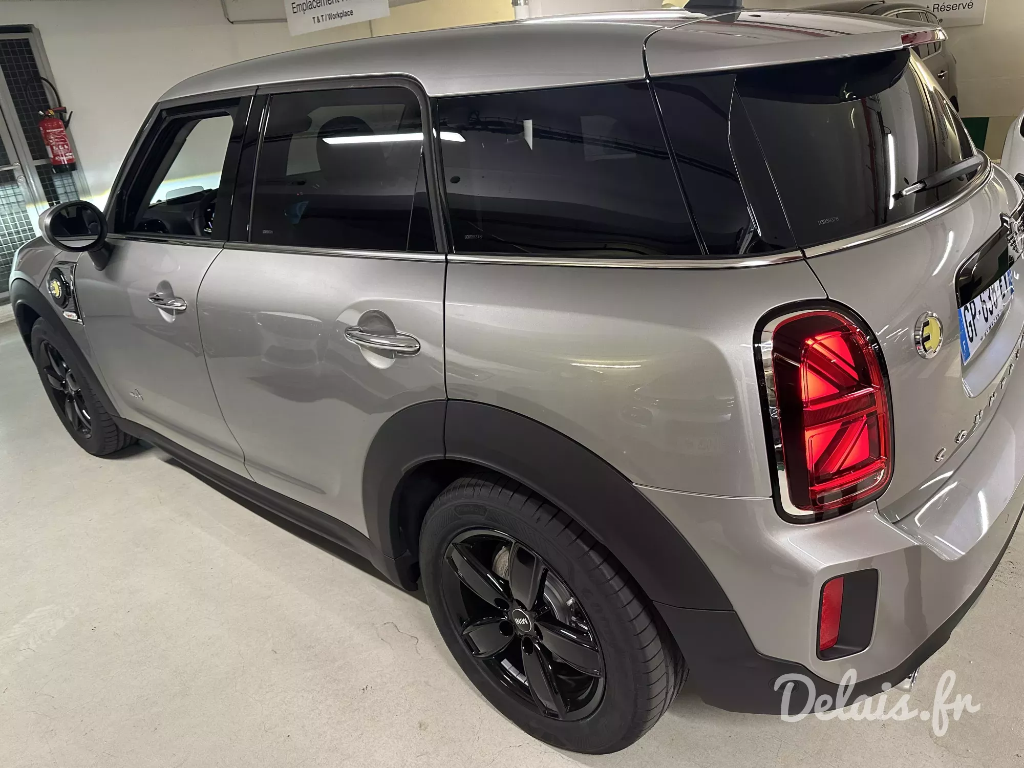 Mini Countryman Melting Silver III Premium Plus