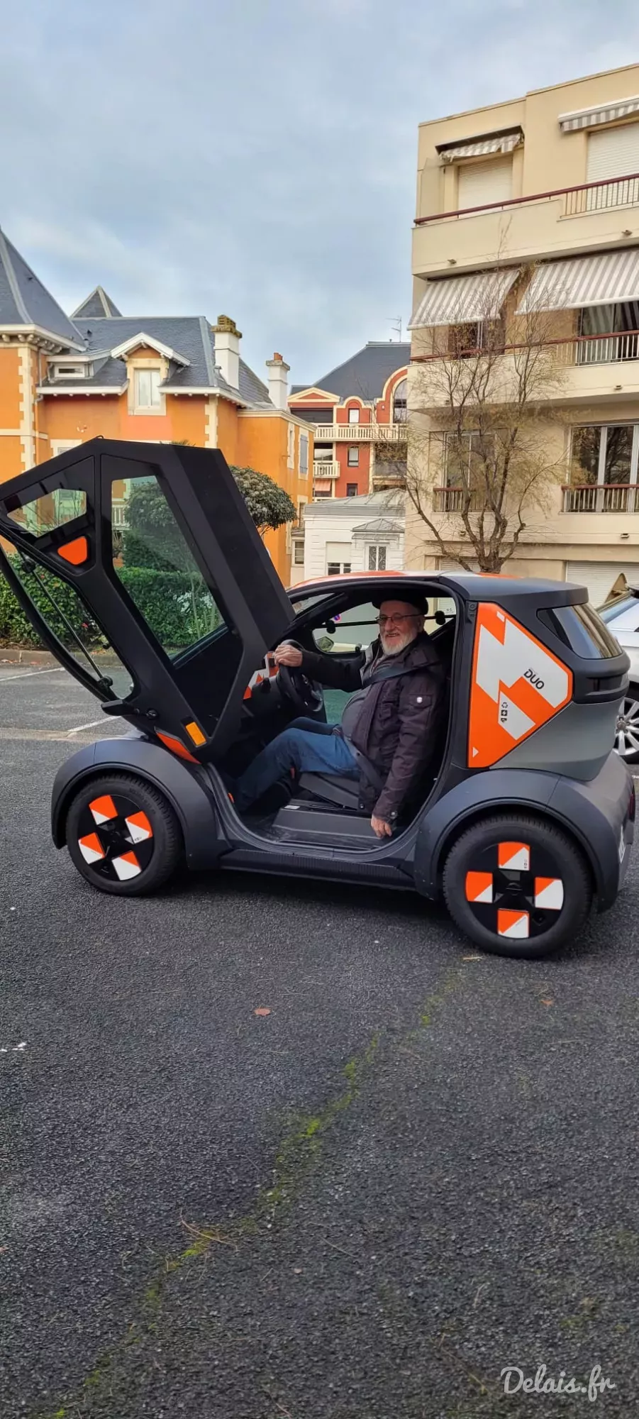 Mobilize Duo Orange Iconic Evo