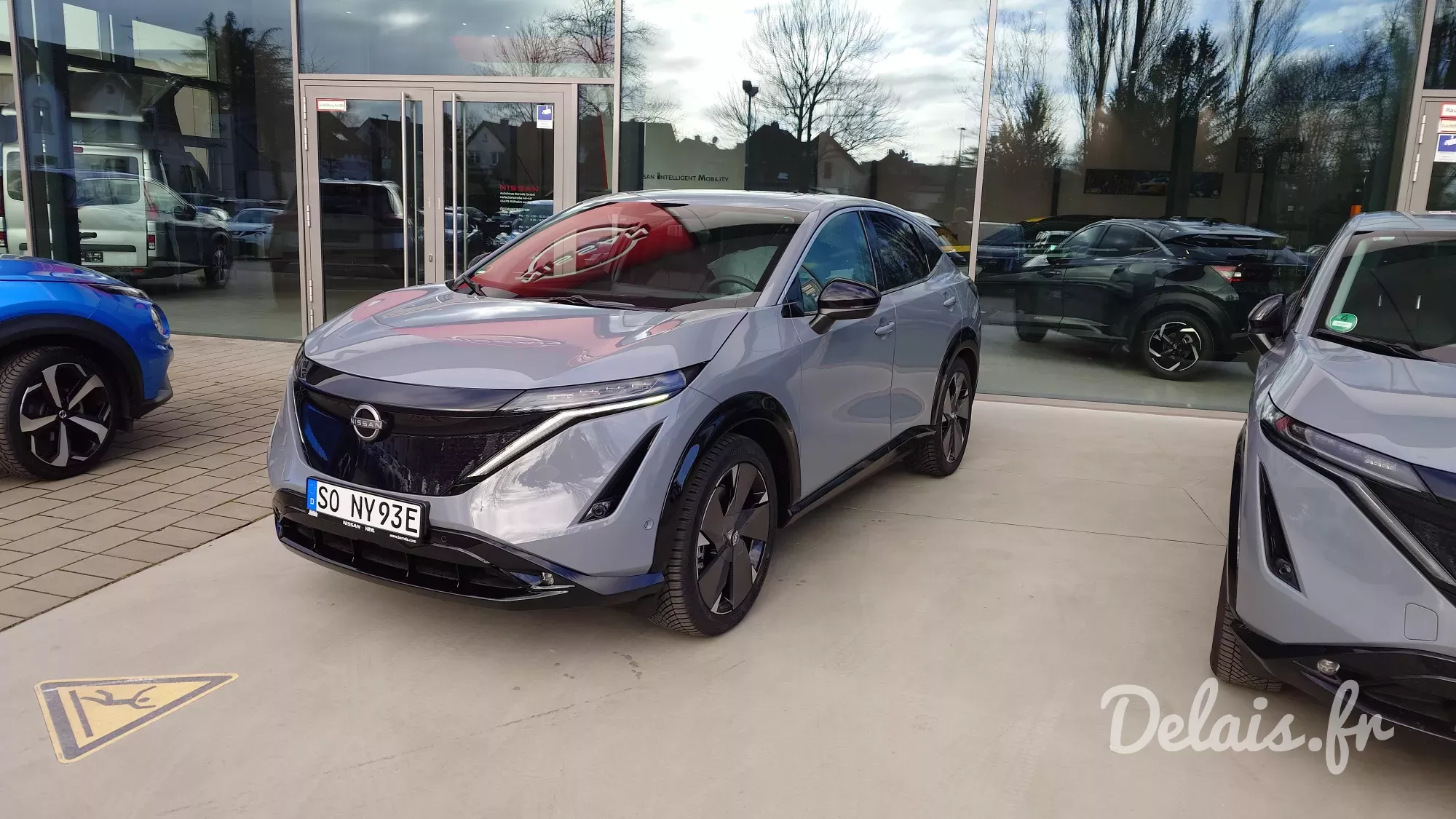 Nissan Ariya Gris Squale Evolve