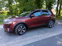 Nissan Qashqai Rouge Passion N-Connecta de Lapeau
